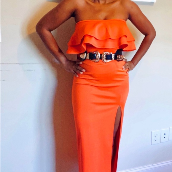 Dress - Picture 4 of 4